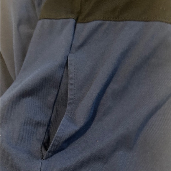 American Eagle Outfitters Blue and Black Hoodie Medium, With Pockets - Picture 4 of 5